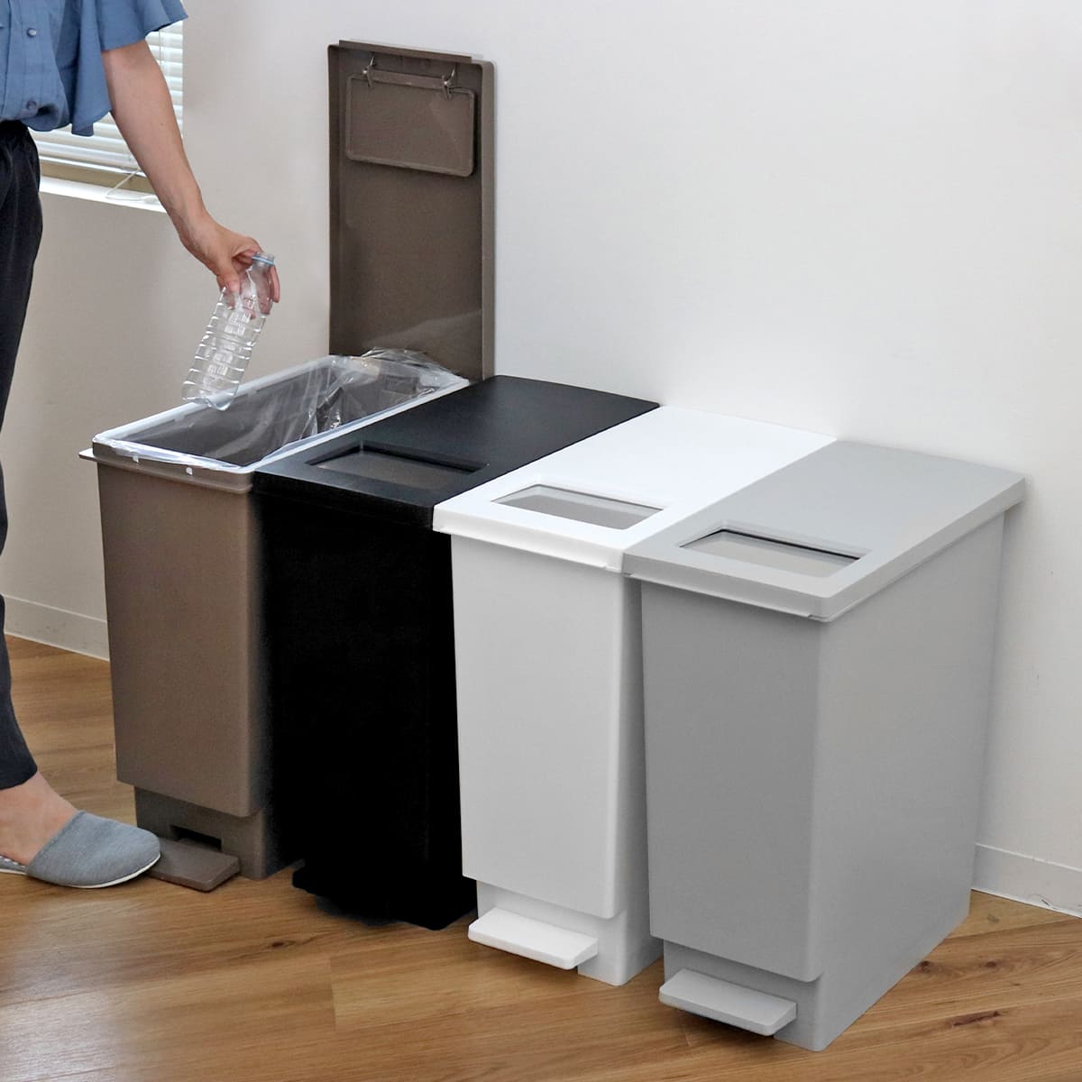 樂天商城 - ゴミ箱 ユニード プッシュ＆ペダル 20L 30L 45L （ 20リットル 30リットル 45リットル ふた付き プッシュ ペダル 分別キッチン ダストボックス スリム 分別ゴミ箱 棚下 カウンター下 縦型 角型 ペダルペール 蓋付き プラスチック ）