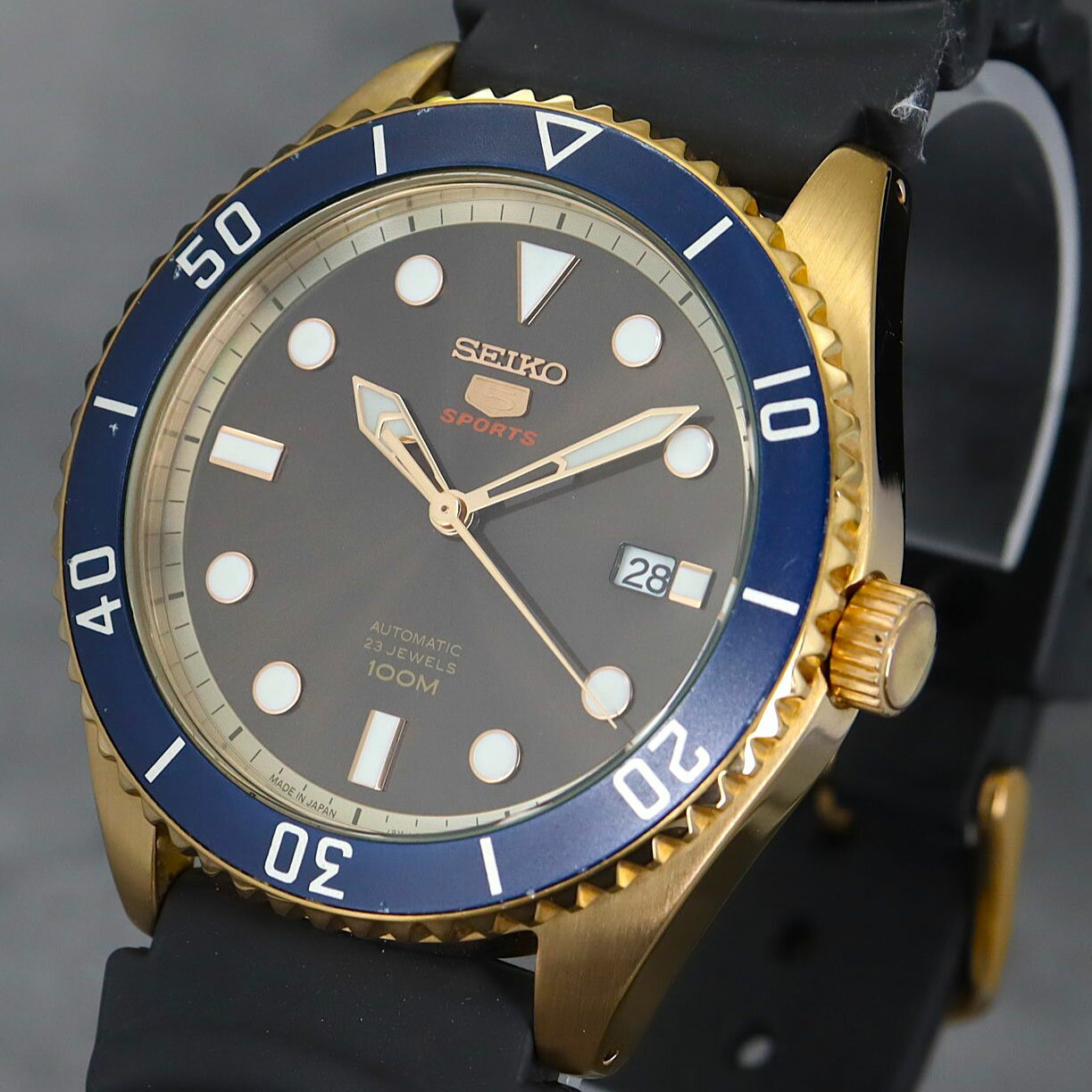 【稼働】SEIKO5 4R35-02D0 自動巻き メンズ 腕時計　(2)