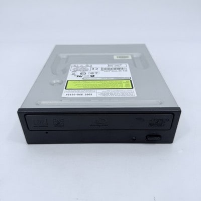 管理番号P20260930-1商品名Pioneer BDR-205BK内蔵型Blu-rayディスクドライブ CD DVDライター SATA ブラックブランドPioneer型番BDR-205BK状態中古品-良いご注意Wi-Fi接続状況：* 海外でのWi-Fi接続状況は、国、地域、通信環境によって異なる場合があります。バッテリーの保証：* バッテリーは中古品であるため、出荷時点での使用時間やバッテリー容量を含む性能については保証できません。通信環境：* 海外での使用に関連する通信環境、電源環境、ソフトウェア、および各種サービスについては、保証いたしかねます。付属品：すべての製品にACアダプターが付属しています。パナソニック製パソコン：パナソニック製パソコンでは、ACアダプターを正しく接続するよう促すメッセージが表示される場合がありますが、これは故障ではなく、正常に動作していることを示しています。原産国日本タイプ内蔵ブルーレイドライブインターフェースSATA注意写真の現物をお届けします。店舗にて併売しているため、ご注文のタイミングで売り切れの場合はキャンセルをお願いすることがあります。