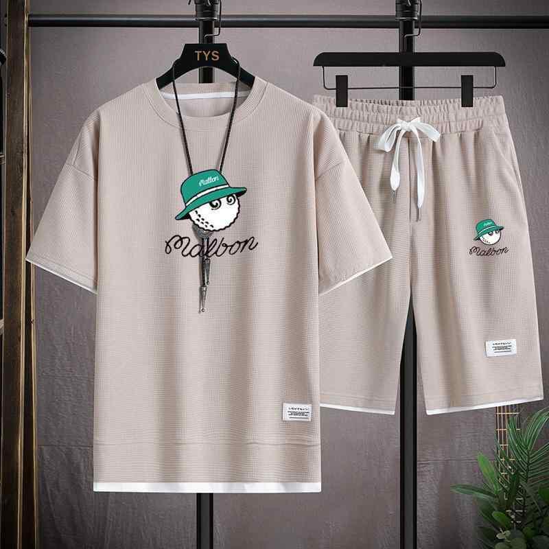 ・スタイル: 韓版・厚さ: 普通・パンツ丈: 短パン・トップスタイル: Tシャツ・袖丈: 短袖・フード: なし・素材名: waffle格・主素材: ポリエステル95%（コットン5%）・シーン: カジュアル・カラー展開: ホワイト、ブラック、グレー、高級グレー、オレンジレッド、カーキ・サイズ展開: M、L、XL、2XL、3XL・カテゴリ: メンズカジュアルセット