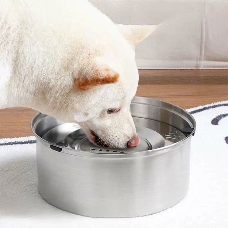 ペット 早飲み防止 水飲み器 水入れ 犬 3L 口濡れない 給水器 お手入れ簡単 こぼれ...