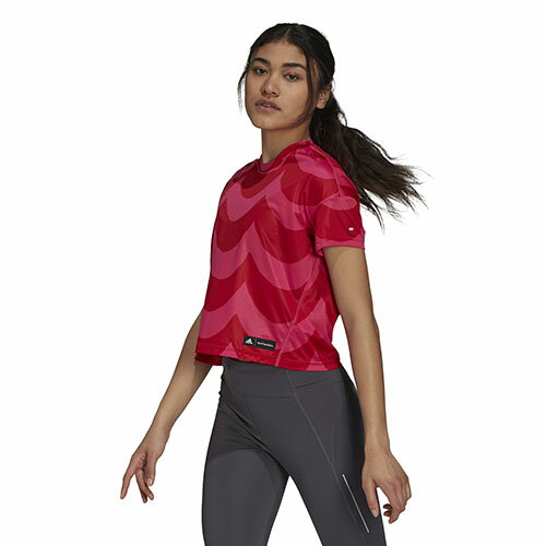 【マリメッココラボ】 アディダス MARIMEKKO TEE W（BL808-GU2525）[adidas LS レディースウエア]
