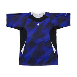 【ネットバーゲン】ルコックスポルティフ Aile formeグラフィックゲームシャツ （ QTMWJA31-NV ）[ lecoq sportif MS メンズ ]23FW
