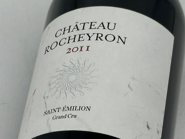 プリムールではなく直接販売される極めつき！ 推薦グラス シャトー・ロシェイロン [2011]年 Chateau Rocheyron [2011] セパージュ: 【メルロー70％、カベルネ・フラン30％】 国地域: フランス / ボルドー / サンテミリオン 飲み頃情報: 今から インポーター: ジャパン・インポート・システム ピングスのピーターシセックとシャトーフォジェールが一緒に作り上げた極め付けのボルドー！