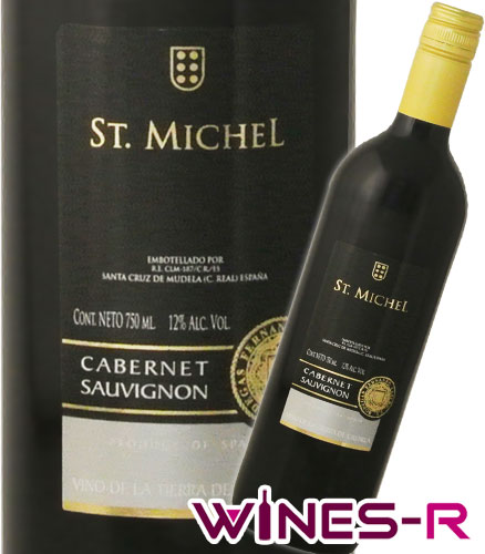 　St.Michel Cabernet Sauvignon サン・ミッシェル カベルネ・ソーヴィニヨン 美しいブラックチェリーカラー。グリーンペッパーやすみれの花、ワイルドベリーを思わせる果実の軽やかな香り。とてもスムースな口当たりで、たっぷりとした味わい。 コクのある果実味から醸し出される柔らかなタンニンと酸が、口中で心地良く調和します。 サンミッシェルの中では一番のしっかりタイプですが、チリのカベルネ等よりはやわらかいタイプですので、日本のお食事にはよく合うと思います。 ■産地　スペイン　ヴァルデペーニャス　ヴィノ・デ・ラ・ティエラ・デ・カスティーリャ ■ブドウ品種　カベルネ・ソーヴィニヨン100％