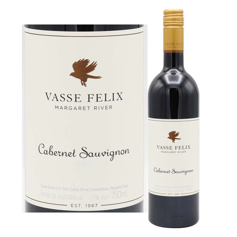 ヴァス フェリックス　カベルネ ソーヴィニヨン　マーガレット リヴァー VASSE FELIX CABERNET SAUVIGNON 750ml 赤 ワイン 赤ワイン ギフト プレゼント フルボディー オーストラリア西オーストラリアのマーガレット・リバーで初めてビジネスとしてブドウ畑とワイナリーを設立したのがヴァス・フェリックス。 この風変わりな名前は、この地域での昔の出来事にちなんで付けられました。 “ヴァス”はフランス人水兵の名前で、19世紀にフレシネ船長率いるジオグラフ号がオーストラリアの海岸線の調査をしている最中に、彼のボートがバッセルトンの近くで転覆し溺れてしまいました。 世界の中でも孤立したワイン産地であるマーガレット・リヴァーは、古い土地と独特の海岸線が特徴です。 オーストラリア大陸の南西部、四角形の半島がインド洋に迫り出す形で位置しており、内陸部は砂漠になっています。 地中海性気候で、夏と冬の寒暖差が極端に変化せず、ブドウの生育に理想的な気候となっています。特に世界レベルのカベルネ・ソーヴィニヨンとシャルドネを生み出す銘醸地です。 異なるテロワールを持つ独特な土壌、地形やマイクロ・クライメイト（海・風・地形等の影響により局地的に天気や環境が変わること）など、それらの要素がブドウ品種の多様な個性を持つ精緻なワインの味わいへと繋がっていきます。 ワイナリーはサステナブルな農業も実践しており、畑における生物多様性や環境への責任を持ったブドウ栽培を心掛け、NASAAのオーガニック認証も申請中です。 チーフワインメーカーのヴァージニア・ウィルコックはワイン醸造における人的介入を最小限に抑えることにより複雑で精緻な土地の味わいを表現するワインを生み出しています。 オーストラリア　ワインの女神Virginia Willcock　ヴァージニア・ウィルコック女史 オーストラリアのワイン専門誌で「グルメ・トラベラー・ワイン・マガジン」で「ワイナリー・オブ・ザ・イヤー2012」を獲得しました。 「ワイン&スピリッツ2012」でTOP100ワイナリーに選出と、非常に評価の高い女性醸造家です。 日本を代表するワイン評論家山本昭彦先生のワインレポートにおいても素晴らしい賛辞が踊っていました。 ヴァージニア・ウィルコック女史は 「醸造家として私たちは模索し続け、人々が愛して止まない素晴らしいワインを追い求める。ヴァス・フェリックスは環境に配慮しながら、歴史あるブドウ畑で高品質なワインを造ることに取り組んでいる。ユニークで独特のスタイルを確立し、それはやがて世界中の人々が認めることとなるだろう」と談。 ヴァージニアは、より環境に配慮したワイン醸造において、微生物学がブドウとブドウ畑で果たす役割に並々ならぬ関心を抱いている。 この取組はヴァス・フェリックスでの醸造を通じて大きな発展を遂げ、豪州の他のブドウ栽培者、特にシャルドネとカベルネ・ソーヴィニヨンの天然酵母発酵に多大な影響を与えました。 マーガレット・リヴァーの砂利質のローム土壌は世界最古の土壌として知られており、その特徴は乾燥して痩せた土地、適切な排水機能が挙げられます。 地域の中でも最も古いホーム・ヴィニヤードを含む各畑をヴァス・フェリックスは綿密に管理しています。 VASSE FELIX　CABERNET SAUVIGNON ヴァス・フェリックス / カベルネ・ソーヴィニヨン 地方： 西オーストラリア 原産地呼称：マーガレット・リヴァーGI 品種：カベルネ・ソーヴィニヨン主体、マルベック、プティ・ヴェルド 醸造：100％フレンチオークで発酵、熟成。新樽約50％、残りは1～4年樽を使用。19ヶ月熟成。 古典的なカシスの香りに加え、愛らしいハーブ、ローストしたコーヒーを彷彿とさせ、凝縮したブラックカラント、ドライオレガノ、トーストした樽に由来するヴァニラ・ビーンズの香りがわずかに感じ取れます。 ※商品画像はイメージです。 入荷時によりラベル、デザイン、ヴィンテージ、などが実物と異なる場合がございます。 ※別店舗と並行して販売いたしております。 在庫の管理には注意を払っておりますが、別店舗との売り違いにより売り切れの場合がございます。 何卒ご了承の上、ご購入頂きますようお願い申し上げます。 ※ブレンド比率や他詳細データ（輸入元提供）などは掲載時点のデータです。 購入時点でのデータと異なる場合もございます。