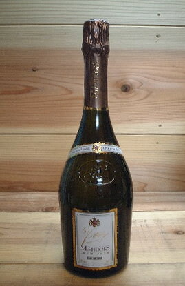 アンリ　マンドワ　キュヴェ ヴィクトリー ブリュット シャンパーニュ　[2002]年HENRI MANDOIS CUVEE VICTORY BRUT 2002ヒュージョンソン氏おすすめの一握りの申し分ないシャンパンハウスの中の1つの造り手がつくる最高級キュヴェ