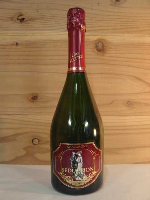 アンドレ ロベール シャンパーニュ キュヴェ セダクション ブリュット ミレジム[2002]ANDRE ROBERT Cuvee Seduction Brut Millesime[2002]超希少!!パーカー5つ星生産者のアランロベールの親戚が造る最高級キュヴェ!!ハチミツやバイオレットや焼きたてパンを連想