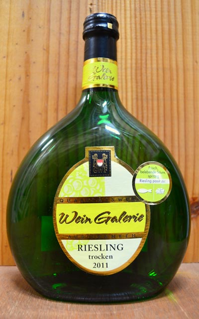 フランケン ヴァイン ガレリー リースリング トロッケン 2014 フランケン生産者協同組合 (IFS認証) (ボックスボイテルボトル) 白ワイン ワイン 辛口 750mlWein Galerie Franken Riesling Trocken [2014] G.W.F. Franken (Q.b.A.)