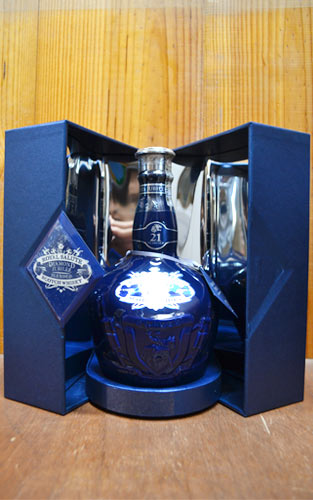 【豪華箱入】ロイヤルサルート ダイヤモンド ジュビリー ブレンデット スコッチ ウイスキー 700ml 40％ ハードリカーROYAL SALUTE DIAMOND JUBILEE BLENDED SCOTCH WHISKY 700ml 40%