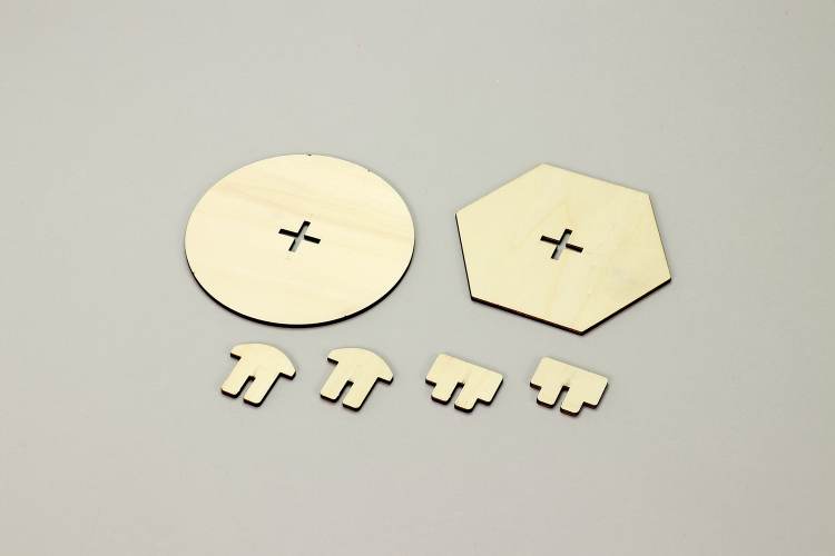 簡単組み立て手回しゴマ