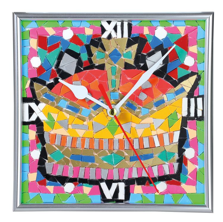 商品の説明 ⇒ 他のクラフト工作用品を見る 商品説明：実用的なモザイク柄の時計がつくれる！手で自在にカットできるモザイク！商品サイズ（単位mm)：150×150mmセット内容：メタリックフレーム ×1、クォーツ時計Aセット×1、プラモザイク12色組 小×1、プラモザイク金、銀×1、工作ボンド 10g×1、ケント紙 150×150mm×1重量（g）：301g材質：プラ包装形態：販売単位：セット生産国：中国パーティ・イベント衣装・コスチューム・ワークショップ・知育・おもちゃ・学校教材・教育・運動会・キット・備品・クラフト・アーテック/Artec 激安手芸用品通販店ウイングスだからできる問屋価格です ※工場からのお取り寄せになりますので、ご注文が確定してもタイミングにより売り切れ・入荷待ち状態である場合がございます。 ※お使いのディスプレイや環境によって画像のお色と異なる場合がございます。予めご了承お願いします。 ご注意 ※工場からのお取り寄せになりますので、ご注文が確定してもタイミングにより売り切れ・入荷待ち状態である場合がございます。 ※お使いのディスプレイや環境によって画像のお色と異なる場合がございます。予めご了承お願いします。