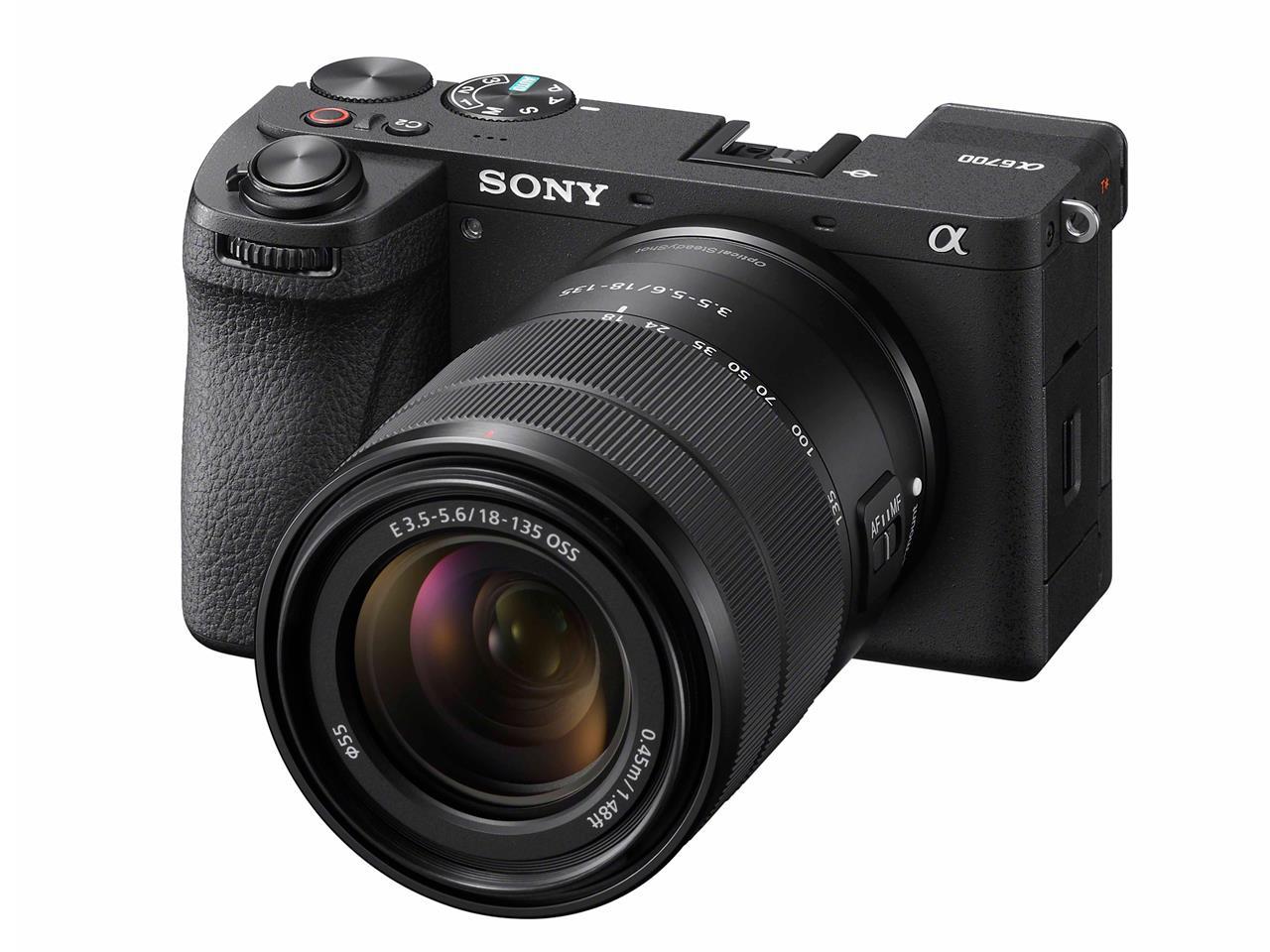 SONY　デジタル一眼カメラ　α6700 ILCE-6700M 高倍率ズームレンズキット 