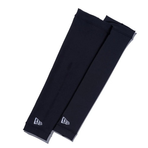 ■Item detailsランニング、ゴルフなどに使用できるアームカバー。UVカットのストレッチ素材を使用。ユニセックスで着用できるサイズ展開です。■Material & Care素材ポリエステル ポリウレタン出品商品の在庫について当店ならびに仕入先に在庫のある商品を出品しています。当店に在庫が無かった場合、メーカーお取寄せ後の発送になる場合がございます。多店舗販売、入荷数が少ない商品、ご注文をいただいた後に仕入先に手配する商品もございますのでご注文をいただいても、納期遅延や在庫を切らしている場合がございます。その際はメールにてご連絡させていただきます。品切れの際はご容赦下さいませ。