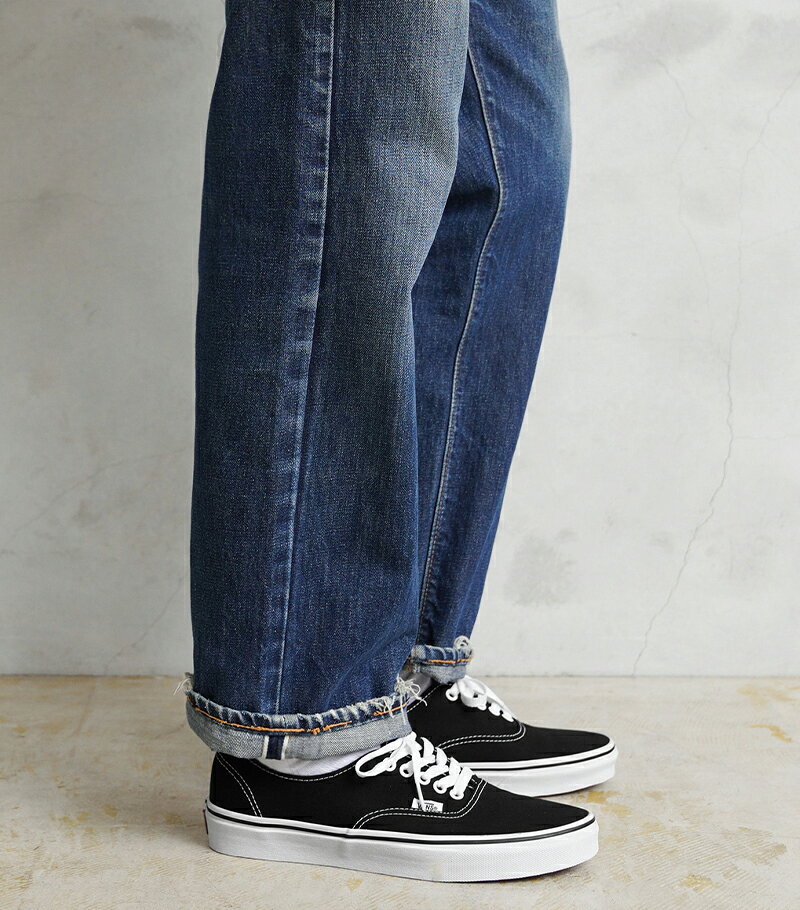 【最短即日発送】VANS ヴァンズ VN000EE3BLK AUTHENTIC スニーカー USA企画【クー...
