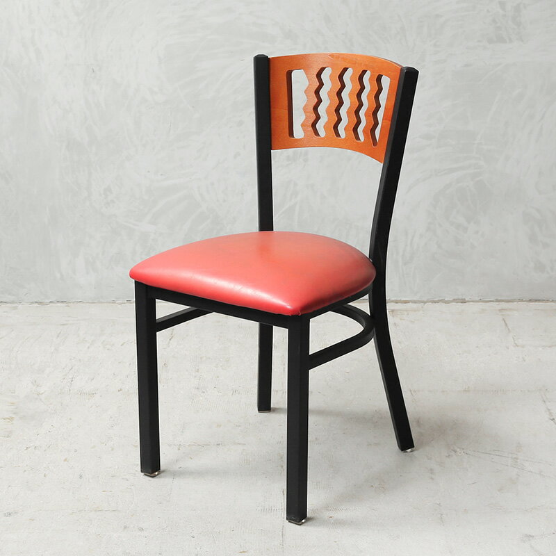 USED 米軍使用 ダイニングチェア PINK MADE IN USA【クーポン対象外】【個別送料】【I】|ミリタリー アンティーク 家具 椅子 イス 木製 ア...