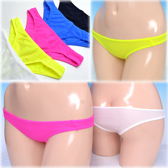 　普段使いにぴったり！ 浅め！定番さらっとシンプルショーツ 〜M・L・LL・3Lサイズあり〜 素材 ナイロン100％ ■　こんな商品です　■ ナイロン好きのみなさま お待たせしました！！ さらっとした肌触りのナイロン100％の シンプルではきやすい定番ショーツ☆ 半尻タイプの人気の浅めデザインです！ 浅型が好き〜！という あなたににオススメ！(*^o^*) サイズもM、L、LL、3Lサイズと 豊富なのがうれしいですね♪ サイズ縦×横 M（ヒップ87-95） 　16cm×24m L（ヒップ92-100） 　17cm×26cm LL（ヒップ97-105） 　18cm×28cm 3L（ヒップ102-110） 　19cm×30cm 詳細 ストレッチ性 　タテ△ ヨコ○日本製