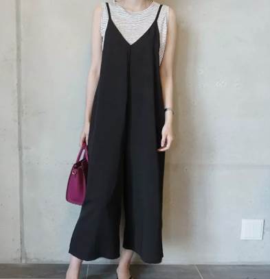 ボトムス パンツ オールインワン サロペット ワイドパンツ クロップド丈 袖なし Vネック 大人可愛い きれいめ 上品 シンプル カジュアル アジアン エスニック エキゾチック ラフ 無地 夏 誕生日 20代 30代 レディース 女性用 送料無料 個性的 ボトムス ママ 学生 通学 公園 ボトムス パンツ オールインワン サロペット ワイドパンツ クロップド丈 袖なし Vネック 大人可愛い きれいめ 上品 シンプル カジュアル アジアン エスニック エキゾチック ラフ 無地 夏 誕生日 20代 30代 レディース 女性用 送料無料 個性的 ボトムス ママ 学生 通学 公園