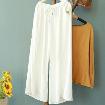 ボトムス パンツ カジュアルパンツ ワイドパンツ ロング丈 フレア ウエストゴム ポケット かわいい 大人可愛い きれいめ シンプル カジュアル 大人 上品 おしゃれ かっこいい 大人女子 こなれ感 ラフ メンズライク 個性的 主役級 存在感 無地 オールシーズン シーズンレス
