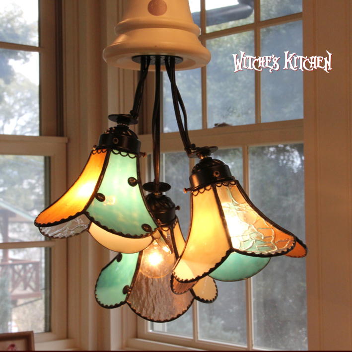   襤 ǥꥢ ڥȥ饤 3 󥰥饤 ڥȥ ƥɥ饹  LEDб  Witche's Kitchen 3Lights Doris ɡꥹ 