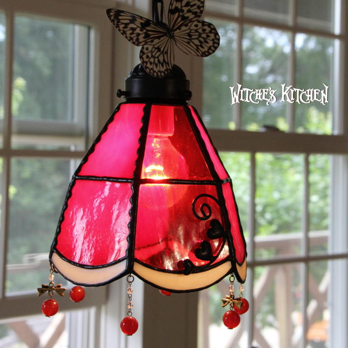 ペンダントライト かわいい シーリングライト ステンドグラス ランプ 照明 ペンダントランプ おしゃれ 天井照明 店舗照明 リビングライト LED対応 レッド ハート Witche's Kitchen 【 Regina レジーナ 】