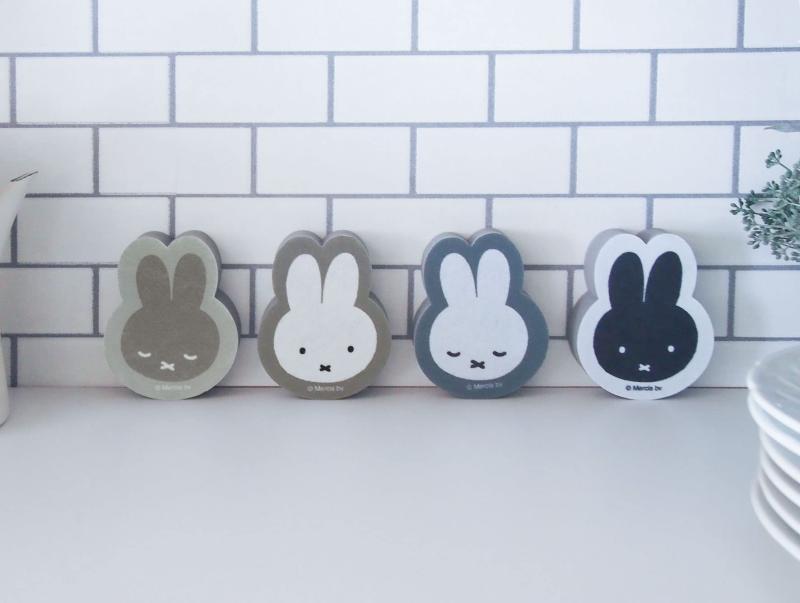 オカトー 不織布 スポンジ キッチン たわし ダイカット 4個入 ミッフィー 縦12×横9.5×厚3cm(3)