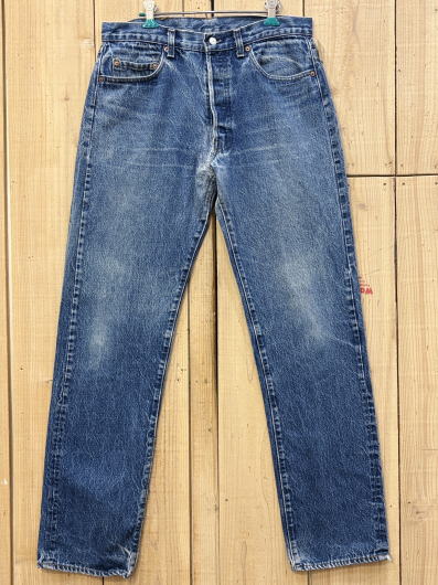 Rakuten - 【中古】激ヒゲ リーバイス501 古着 LEVIS501 ハチマル インサイドシングル 80S MADE IN USA W33×L33