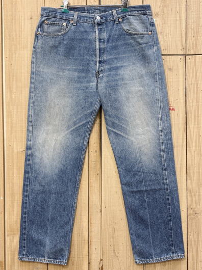 【中古】リーバイス501 古着 激ヒゲ LEVIS501 オールド90S MADE IN USAW37×L31 米国製