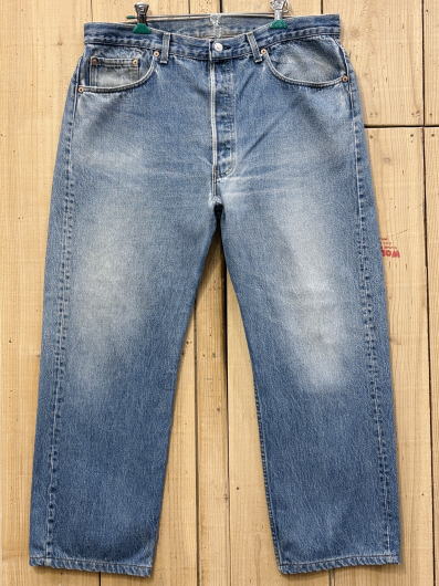【中古】リーバイス501 古着 ヒゲ LEVIS501 オールド90S スタンプパッチ MADE IN USA W37×L27 米国製