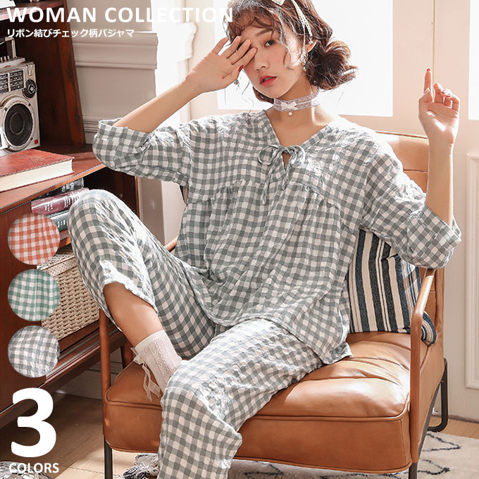 楽天Woman Collection＼新作60％OFFクーポン配布中／ ルームウェア セットアップ パジャマ レディース 上下セット チェック柄 リボン 秋 夏 可愛い かわいい 七分袖 パンツ 部屋着 ウエストゴム Vネック サラサラ 着心地抜群 楽ちんスタイル [pj-014]