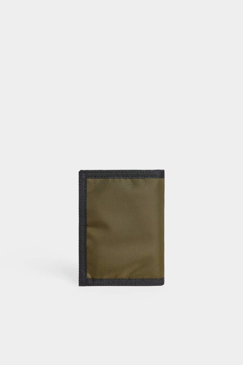 【正規取扱店販売品】DSQUARED2 Invicta Zip Wallet