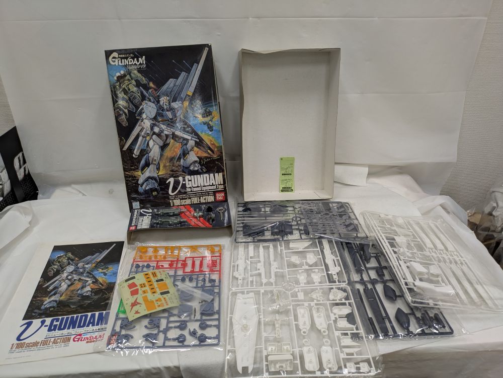 楽天市場】1/144 RX-93 νガンダム フィン・ファンネル装備型の通販 楽天市場】1/144 RX-93 νガンダム フィン・ファンネル装備型の通販