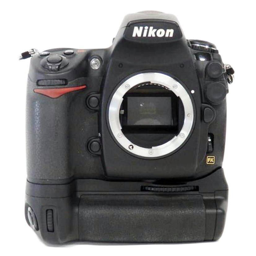 Nikon ニコン/デジタル一眼/D700ボディ/D700ボディ/2087100/デジタル一眼/Cランク/67【中古】