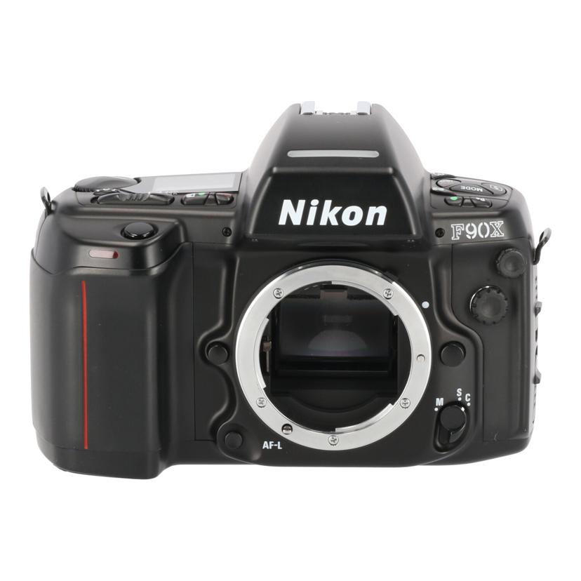 商品説明ブランドNikon商品名フィルムカメラ型番F90Xシリアル/製造No状態ランクCランク/訳有品、劣化や破損など商品に欠陥がある状態です。（ご理解の上お買い求めください）付属品付属品の有無/無　内容は画像で確認ください。状態詳細シャッター動作確認済。電池ボックスに緑青出ています。状態あまりよくありません。商品についてこの商品は成田店で取り扱いをしております。商品の詳しい状態や情報については、店舗へお気軽にお問い合わせくださいませ。Nikon ニコン/フィルムカメラ/F90X/Wカメラ/Cランクこのカテゴリから探す「カメラ」このアイテムから探す「Wカメラ」