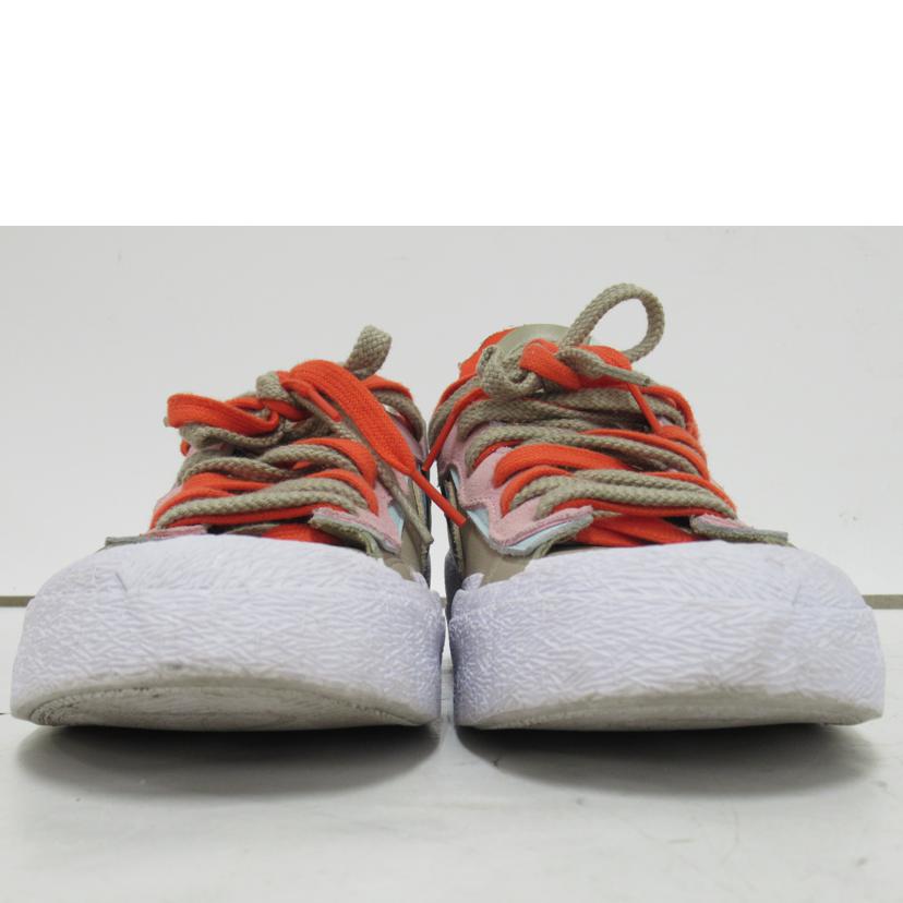 NIKE ナイキ/スニーカー/KAWS×SAKAI ブレーザーLOW/DM7901-200/ABランク/63【中古】