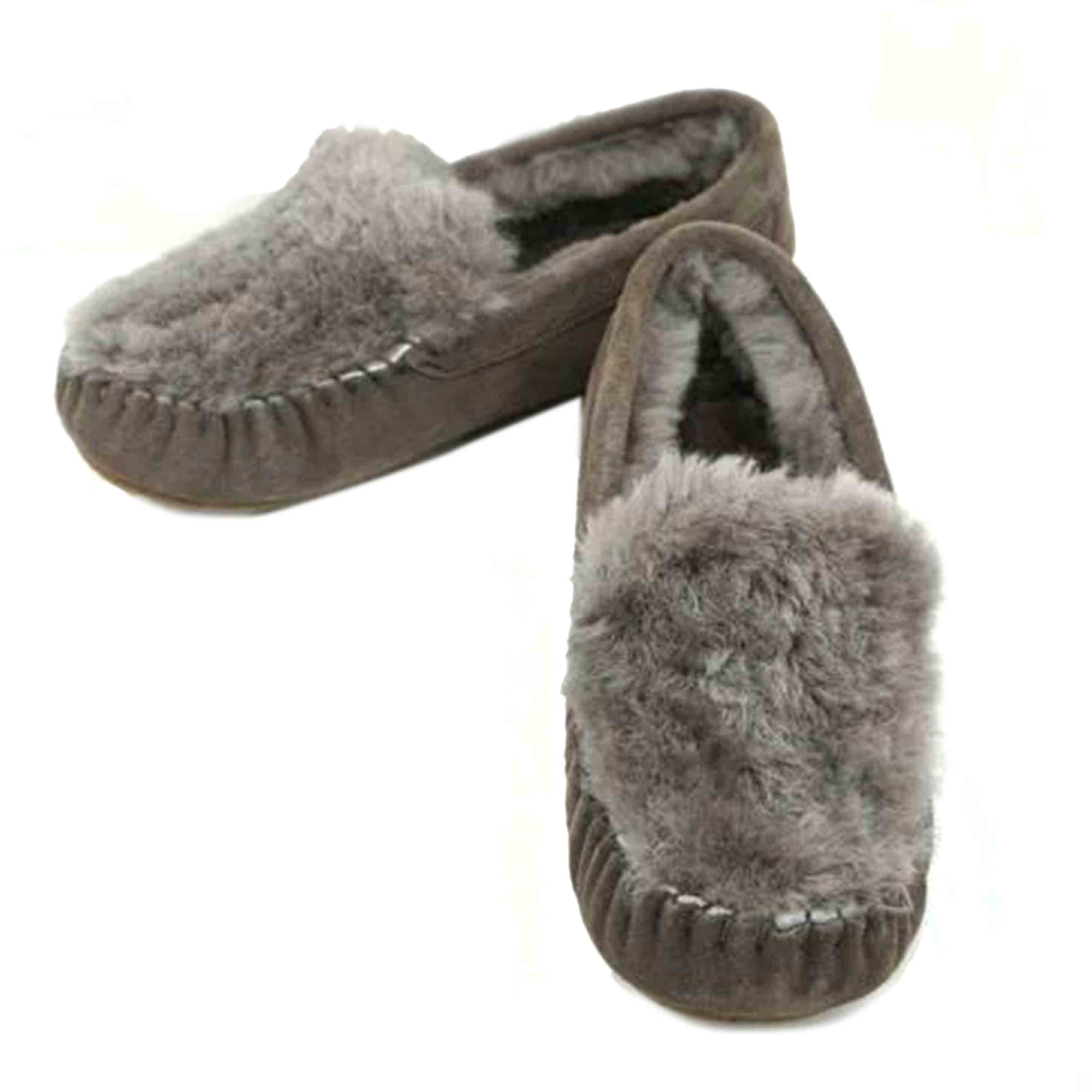 商品説明ブランドEMU商品名EMU　Cairns　Reverse　Fur　25．0型番W11705シリアル/製造No状態ランクAランク/美品、キズ・汚れがなく使用感のない綺麗な状態です。付属品付属品の有無/無　内容は画像で確認ください。状態詳細商品についてこの商品はREX茂原店で取り扱いをしております。商品の詳しい状態や情報については、店舗へお気軽にお問い合わせくださいませ。EMU エミュ/Cairns Reverse Fur 25.0/W11705/レディースシューズ/Aランクこのカテゴリから探す「靴」このアイテムから探す「レディースシューズ」