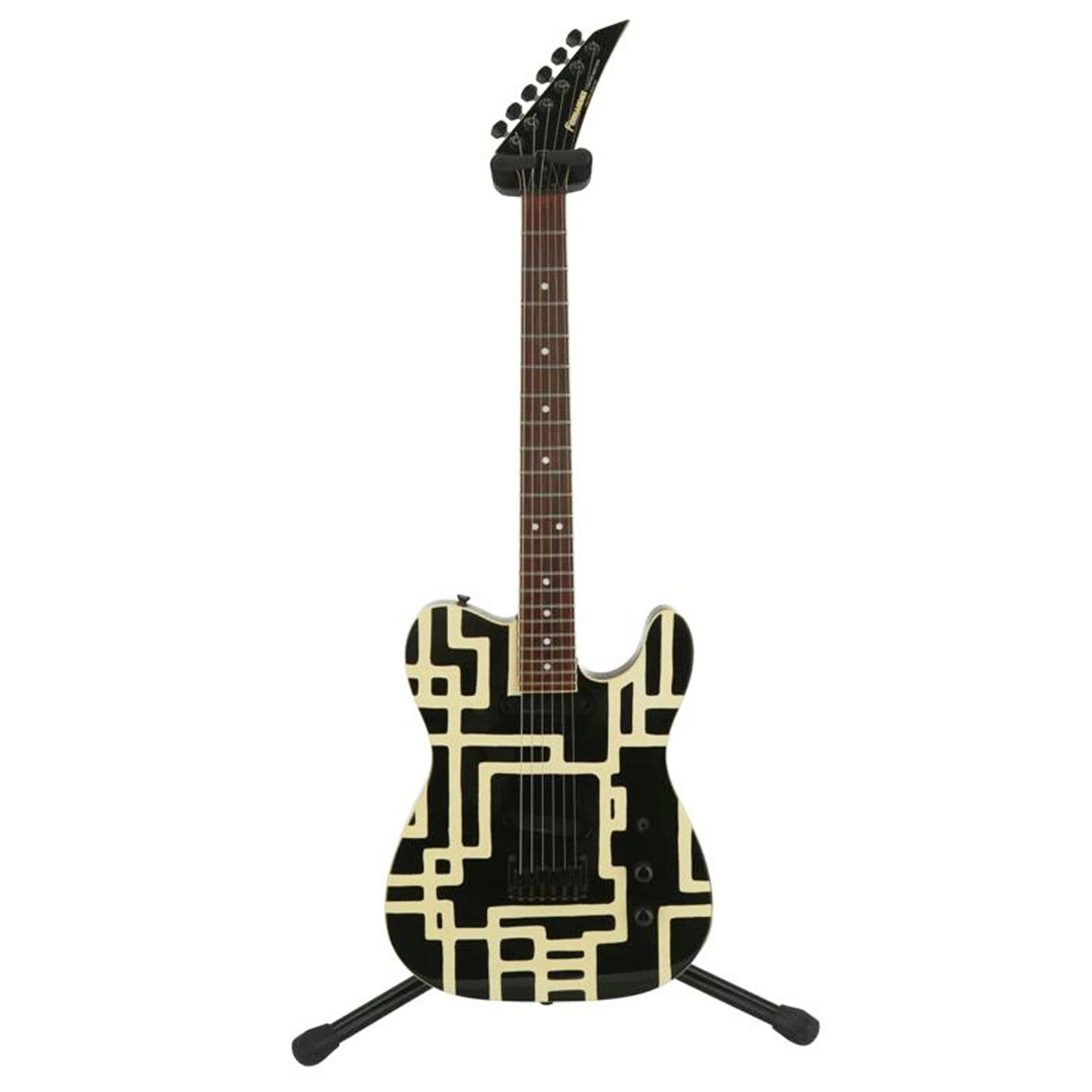 商品説明ブランドFERNANDES商品名エレキギター型番TE-95HTシリアル/製造No状態ランクBランク/スレ、汚れなど使用感はありますが、通常使用に問題のない状態です。付属品付属品の有無/無　内容は画像で確認ください。状態詳細ネックストレート、フレット弦跡あり、トラスロッド左右に効きます。経年使用に伴う小傷、使用感あり商品についてこの商品は赤塚店で取り扱いをしております。商品の詳しい状態や情報については、店舗へお気軽にお問い合わせくださいませ。FERNANDES フェルナンデス/エレキギター/TE-95HT/Bランクこのカテゴリから探す「楽器」このアイテムから探す「エレキギター」