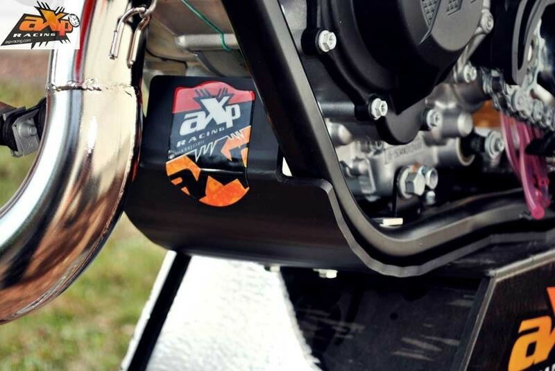AXP-Racing / エーエックスピーレーシング モトクロス スキッドプレート - ブラック | AX1362