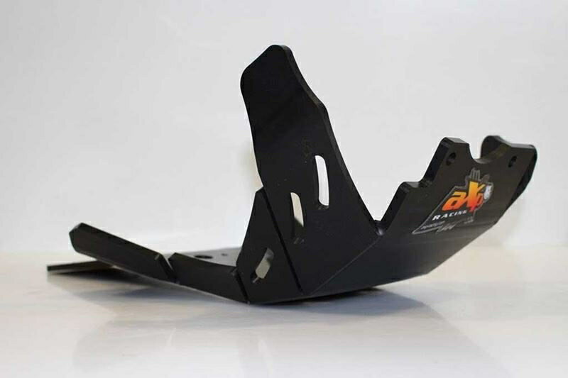 AXP-Racing / エーエックスピーレーシング Xtrem HDPE スキッドプレート - ブラック | AX1466