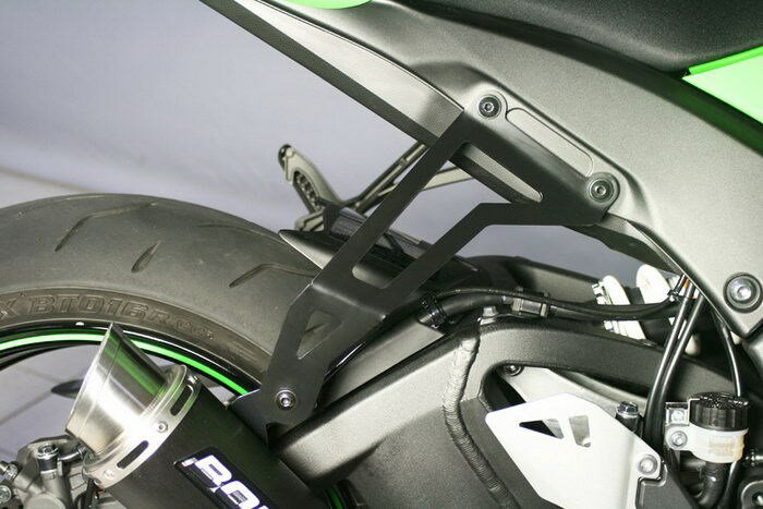 BODIS / ボディス エキゾーストブラケット- ステンレススチール ブラック パウダーコーティング | KZX10R-057