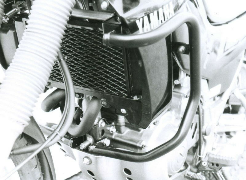 ヘプコ＆ベッカー エンジンプロテクションバー ブラック Yamaha XTZ 660 from 94 (ダブルヘッドラ