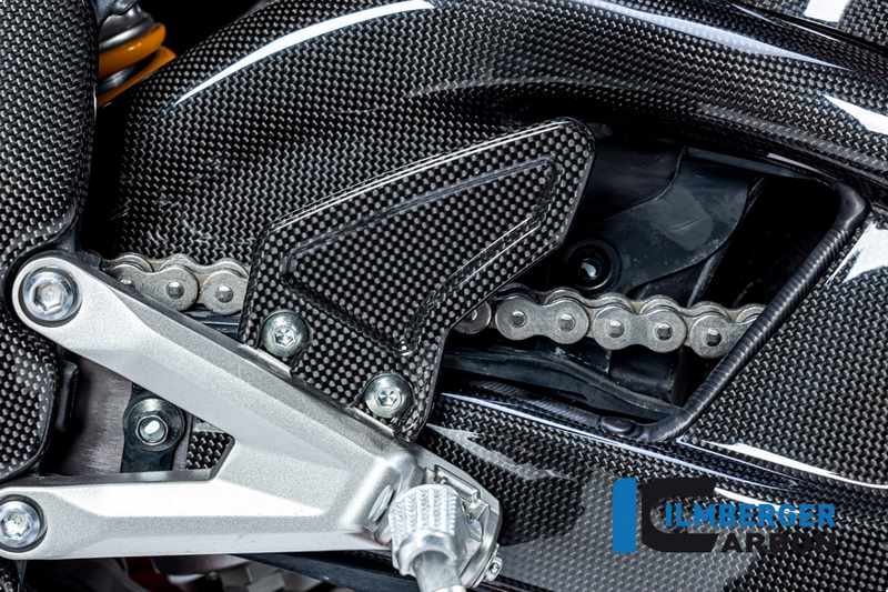 適合車種: HondaCBR 1000 RR-R (2020-2022)CBR 1000 RR-R SP (2020-2022)CBR 1000 RR-R SP Racing (2020-2022)メーカー：ILMBERGER（イルムバーガーカーボンパーツ）イルムバーガーメーカーコード： FSL.001.CBR2G.Kイルムバーガー製品コード： FSL.001.CBR2G.KアーティクルNo:FSL.001.CBR2G.KHonda CBR 1000 RR-R/SP MY2020用のカーボンファイバー製グロスフィニッシュの左ヒールガードは、オリジナル部品と直接交換することができます。このフロントフェンダーは、主にバイクの軽量化（最大70％減）とパーツの高剛性化に貢献します。当社の他のカーボンファイバー製パーツと同様に、最新のプロトコルや業界標準に従って製造されており、現在の「業界最高水準」の実践のあらゆる側面を網羅していると考えることができます。このパーツは、オートクレーブを使ってプリプレグカーボンファイバー材料から完全に作られています。すべてのカーボンパーツと同様に、外観を向上させるだけでなく、カーボンファイバーを傷から保護し、独自の耐紫外線性を持つ透明なプラスチックコーティングを使用しています。テュフ認定品質