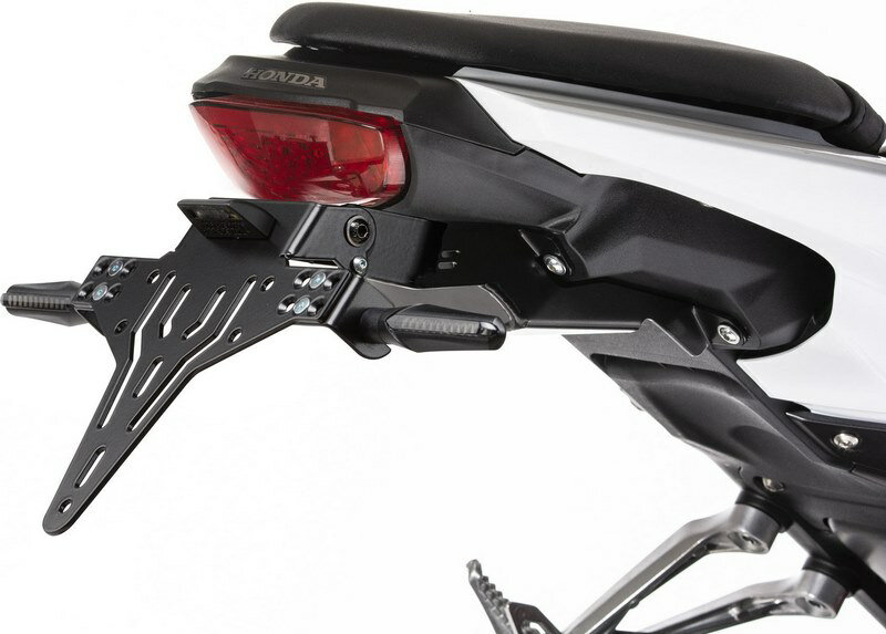 Protech / プロテック ナンバープレートホルダー kit including reflector and plate light - ブラック..