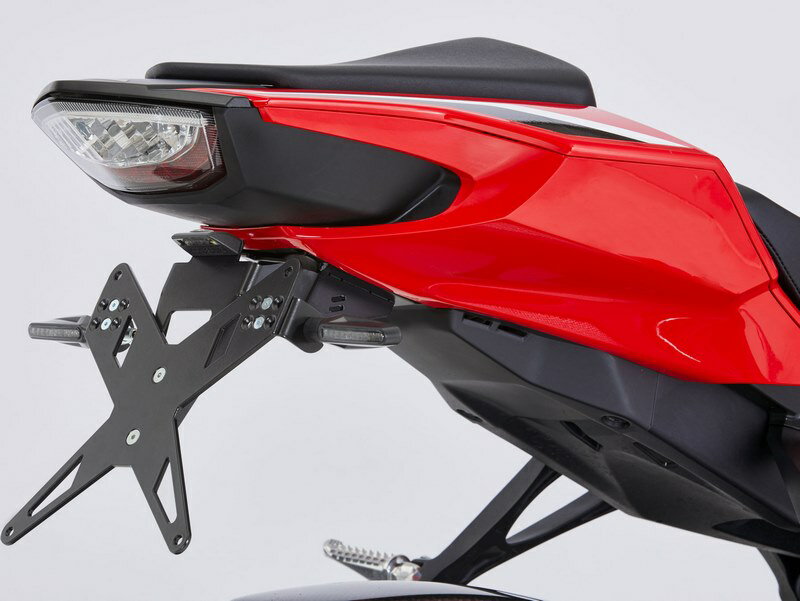 Protech / プロテック ナンバープレートホルダー kit including reflector and plate light - ブラック..