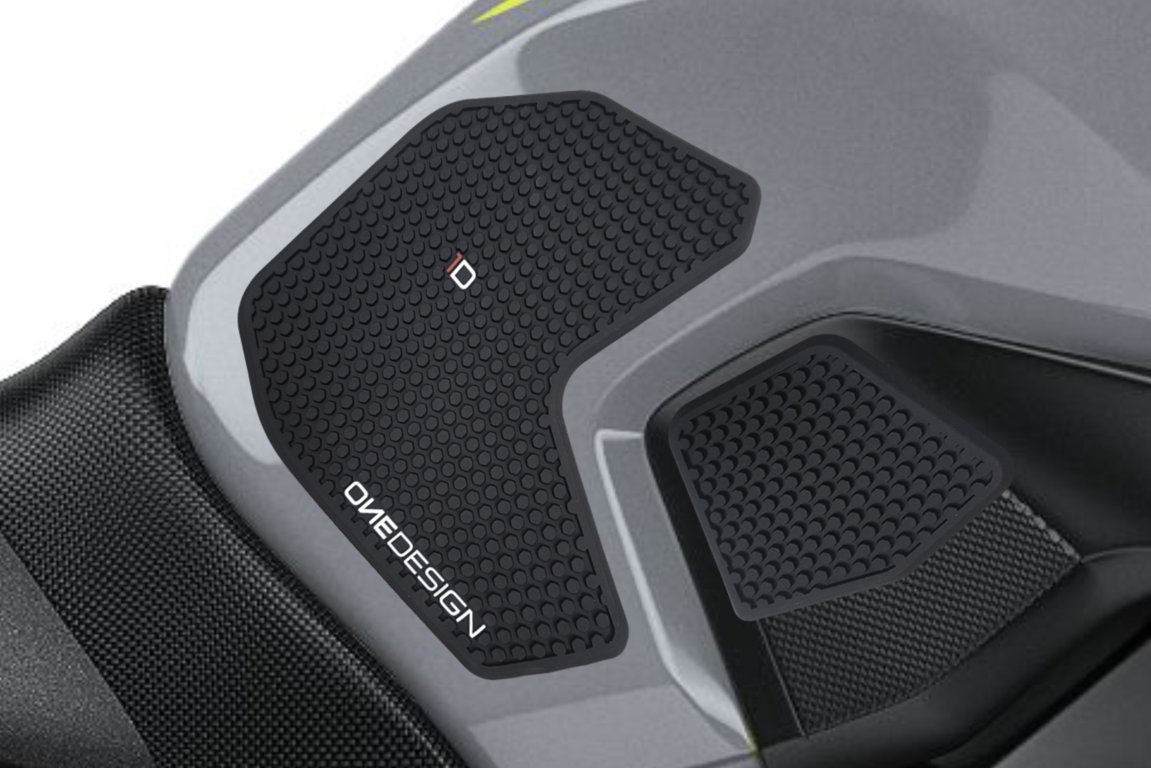 Puig / プーチ 特定のサイドタンクパッド - ブラック | 20090n