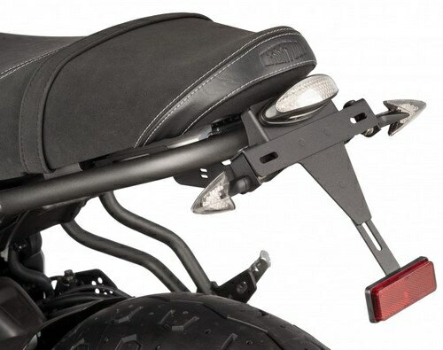 Puig／プーチ ライセンス プレート ホルダー | 8733