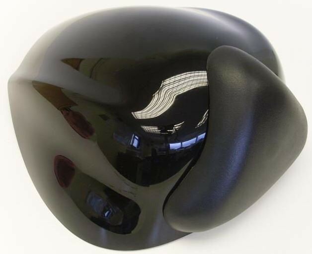 Pyramid Plastics / ピラミッドプラスチック Suzuki GSX 1300 R Hayabusa シートパッド ブラック 2008-2012 | 1