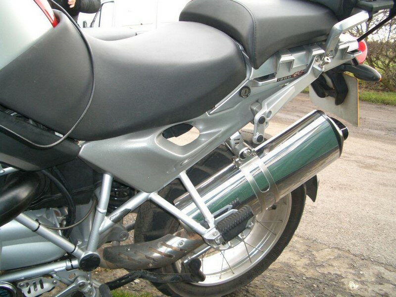 Pyramid Plastics / ピラミッドプラスチック BMW R1200 GS Adventure インフィルパネル メタリック シル?