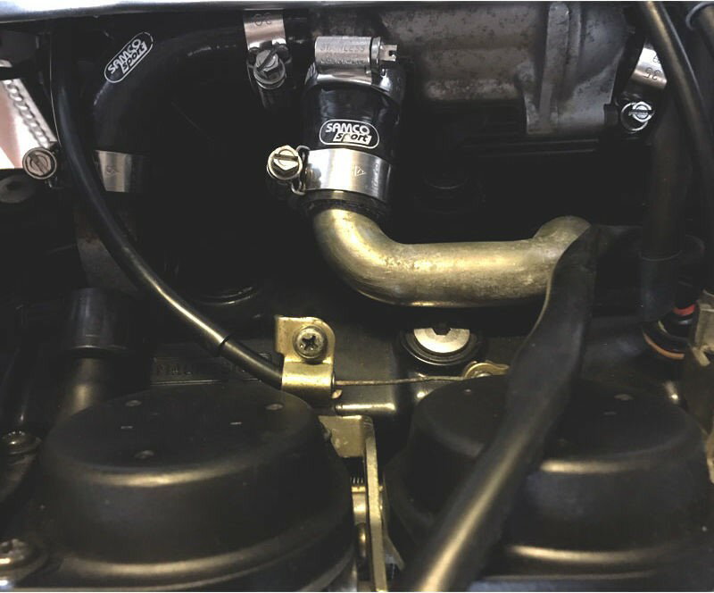 サムコスポーツ / Samco Sport Yamaha YZF R1 1998 - 2001 11 ピース シリコンラジエーター クーラントホ?