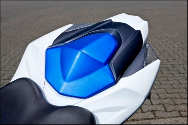 Suzuki / スズキ シートテール cvr ブルー gsx-r1000l2 | 45550-47H00